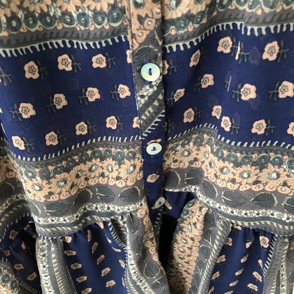 Patterned Tank - Picture 2 of 4